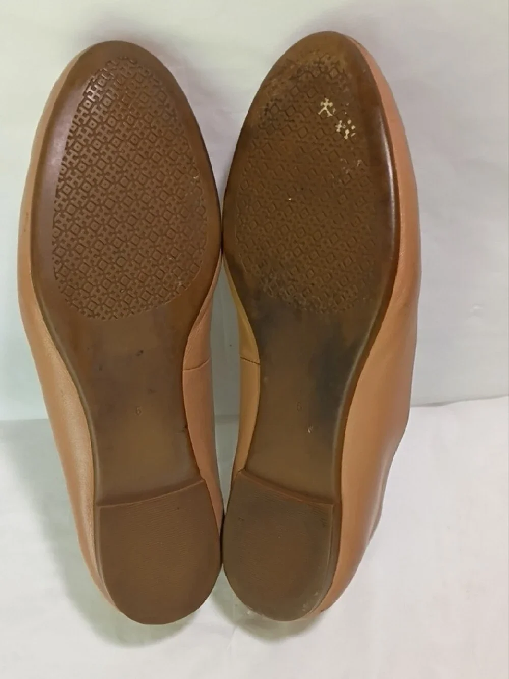Tory Burch Tan Logo Ballet Flats Size 6